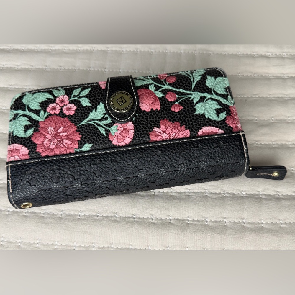 Stone Mountain Zip Around Wallet Embossed Leather Floral Black/Pink Clutch
